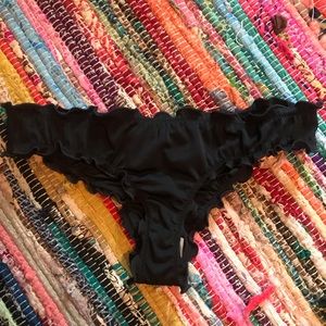 Black cheeky bikini bottoms